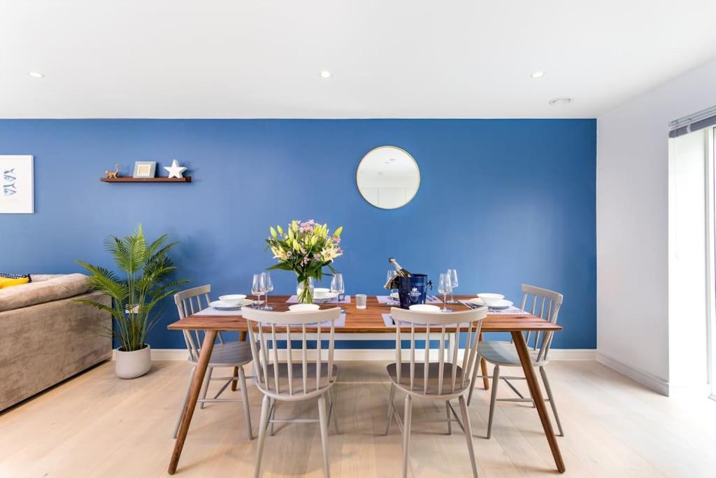 Holiday home Luxury 3 Floor Town House By Tolcarne Newquay (Cornwall)